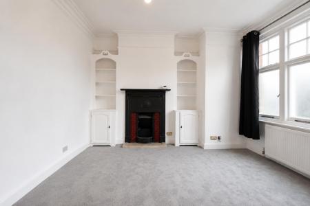 RECEPTION ROOM 2.png