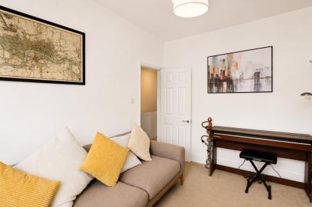 Glenthorne edited Lounge View 3.png