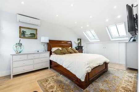 bedroom.jpg