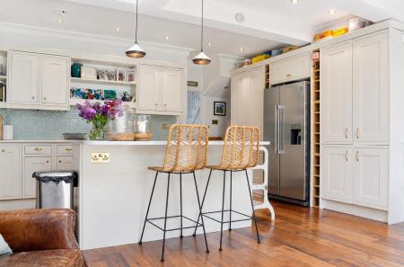 Kitchen 4.png