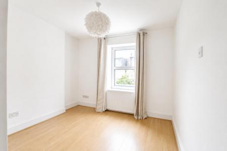 Bedroom 3.png
