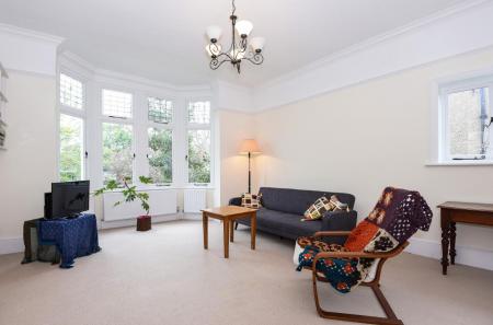 590af11e06ce1-l-184860 (5).jpg