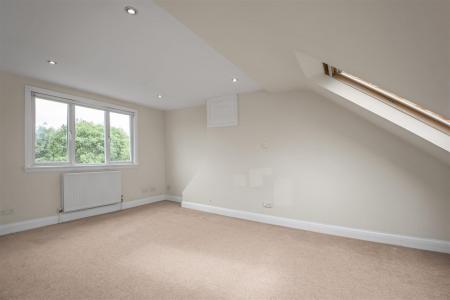 way_London__SW14_7HW__James_Anderson_Sheen_S__9th_