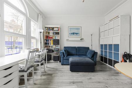 James_anderson-318a_upper_richmond_road__10_.jpg