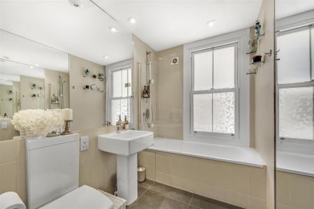 James_Anderson__Lower_Richmond_Road_London__SW14_7