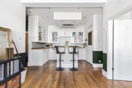 James_anderson upper_richmond_road-sw14__7_.jpg