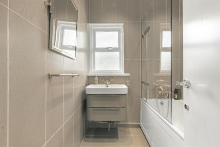 James_anderson-330_upper_richmond_road-sw14__18_.J