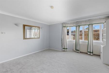 96_Deanhill_Court-3.jpg