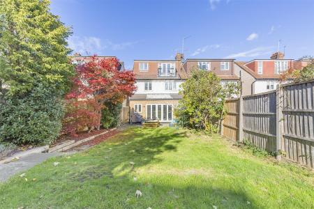 James_anderson-575_upper_richmond_road-tw10__22_.j