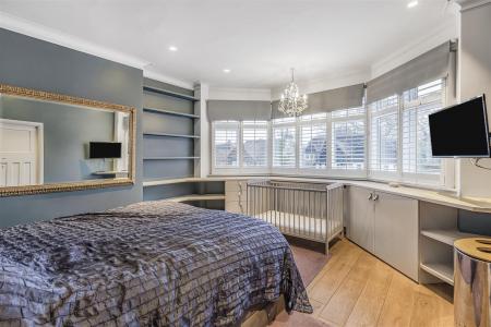 _Hertford_Avenue-21.jpg