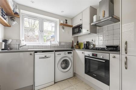 James_anderso waldeck_terrace-sw14__15_.jpg