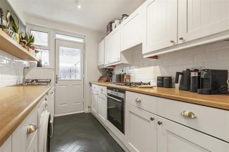 James_and s_court__1_.JPG