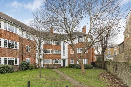 James_anders _st_leonards_court__16_.JPG