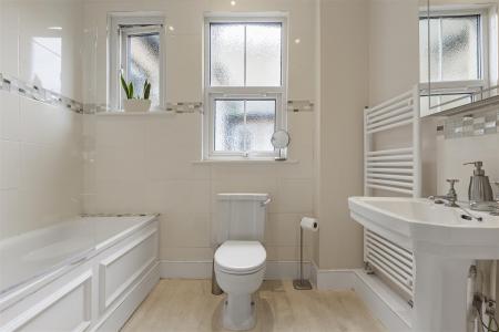 James_anders upper_richmond_road__8_.JPG