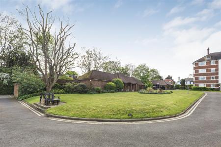 James_anderson-55_deanhill_court__13_.jpg