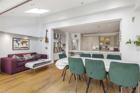 James_anderson-22_somerton_avenue__4_.jpg