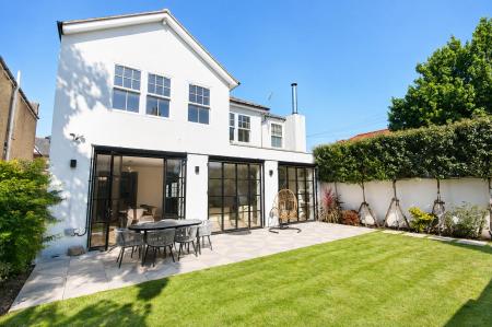 rear garden 2.png