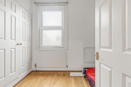 James_anderson-FFF__160a_upper_richmond_road__9_.j