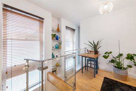 27242_ja_19b_sheen_lane_11