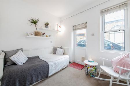 27242_ja_19b_sheen_lane_7