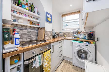 27242_ja_19b_sheen_lane_10