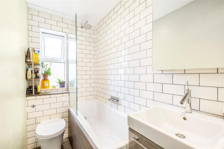 29044_james_anderson___190_chiswick_village___7