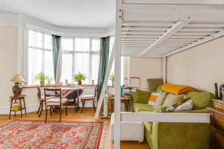 James_anderson-flat_3__201a_upper_richmond_road-sw