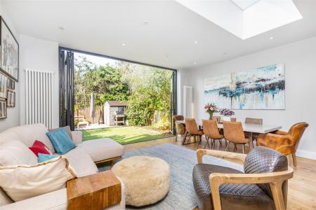 31126_james_anderson___22_graemesdyke_avenue___8