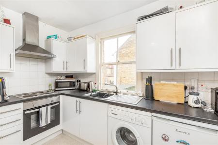 27193_james_anderson___67b_sheen_lane___9