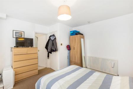 27193_james_anderson___67b_sheen_lane___12