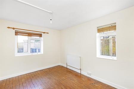 27329_james_anderson___3_brook_court___12