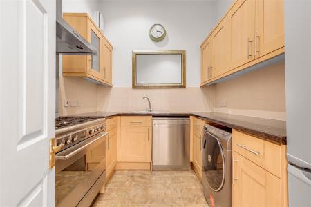 James_anderson-flat_2__9_ennerdale_road-tw9__4_.jp