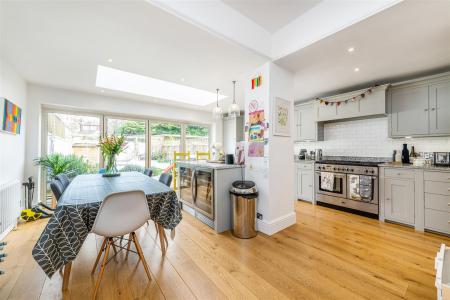 27639_ja_2_palmerston_road_19