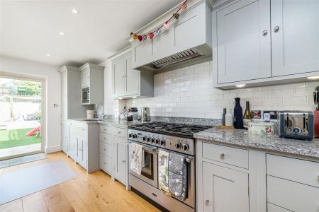 27639_ja_2_palmerston_road_17