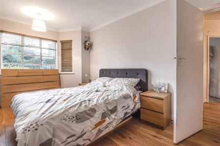 Bed 2
