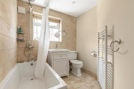 James_anderson-19_st_leonards_court__5_.JPG