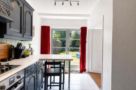 Kitchen 2.png
