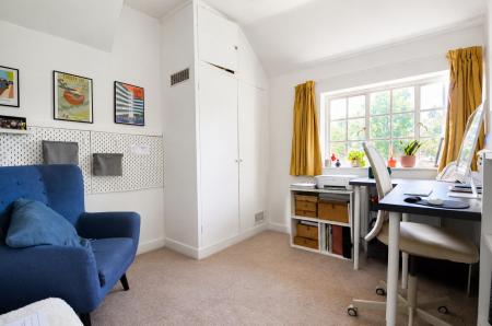 Bedroom 5.png