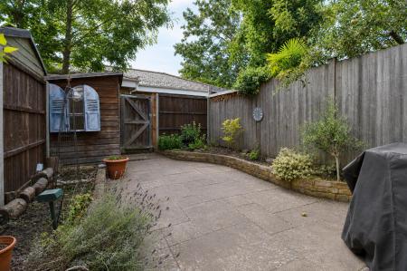 Garden 2.png