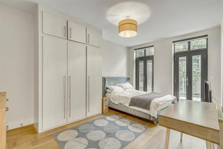 Flat_1__61_Putney_Bridge_Road__SW15-4.jpg