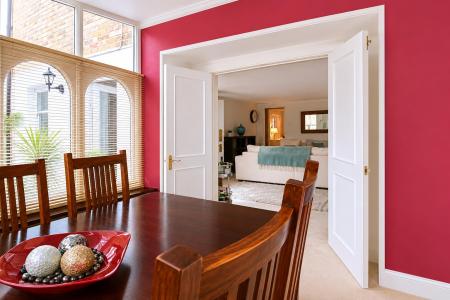 Dining room.png