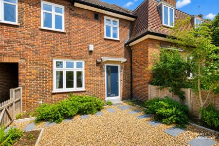 Front garden 2.png
