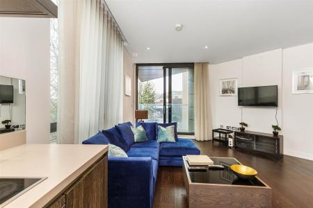 32585_james_anderson___102_millenium_house___18_lo