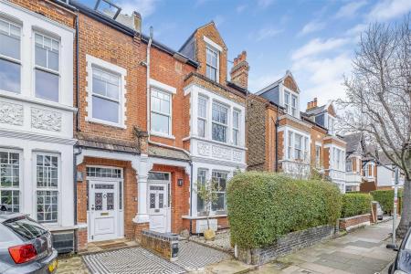 JA-Flat_3__23_Clarendon_Drive-1.jpg