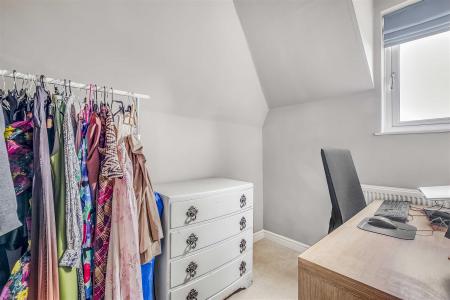 JA-Flat_3__23_Clarendon_Drive-6.jpg