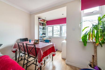 27606_ja_24_arnewood_close_9_lo