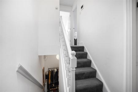 Top_floor_flat_69_Norroy_Road__James_Anderson_Putn