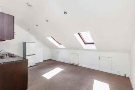 28831_134c_upper_richmond_road1_lo