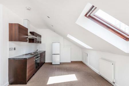 28831_134c_upper_richmond_road2_lo