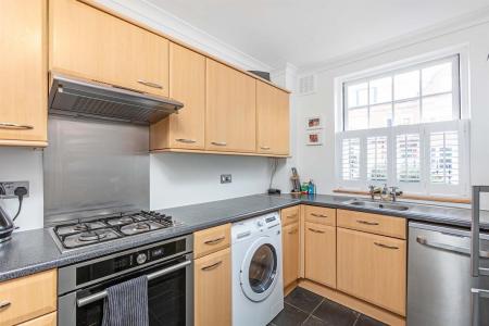 19389_95_felsham_road4_lo